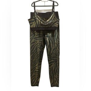 Heroine Sport Zebra set Stylish Gold and Black size small